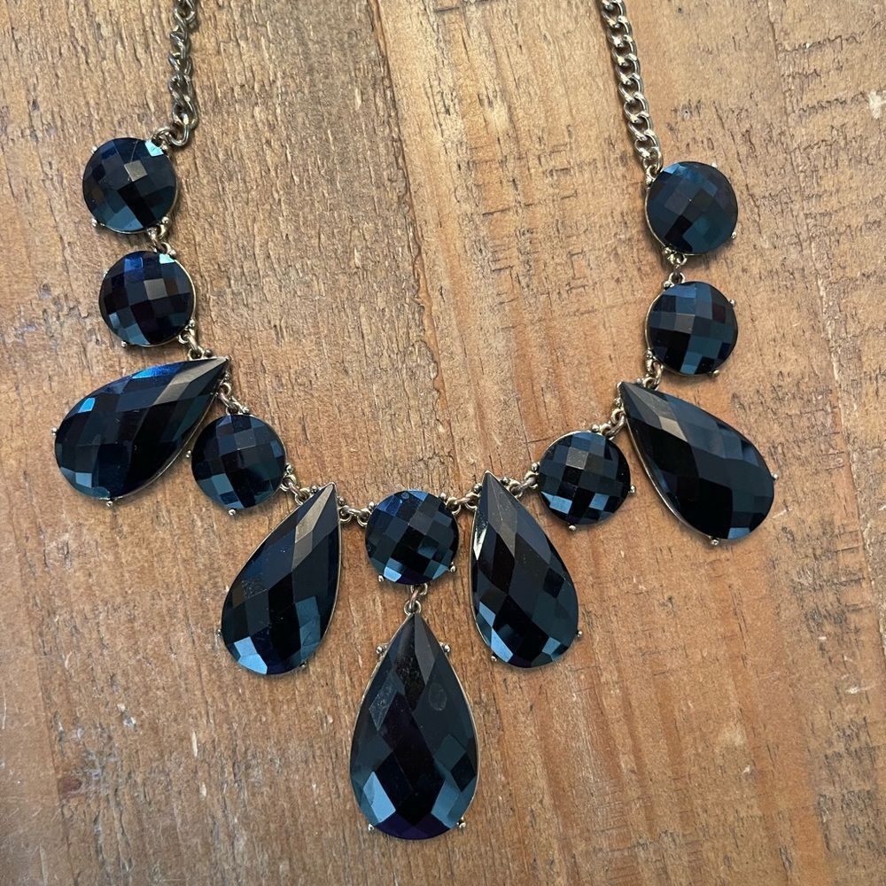 Black and gold necklace!